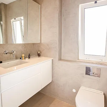 Equador Penthouse By Olala Homes דירה