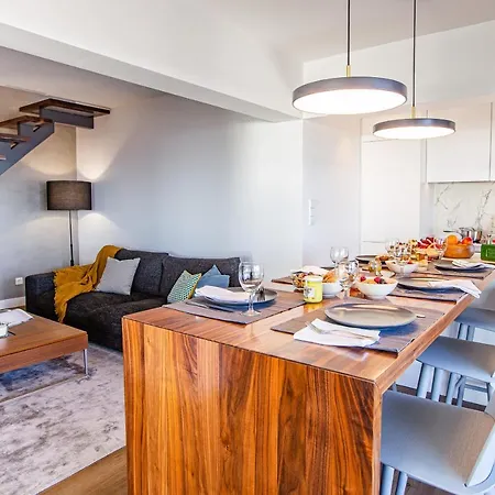 Equador Penthouse By Olala Homes *