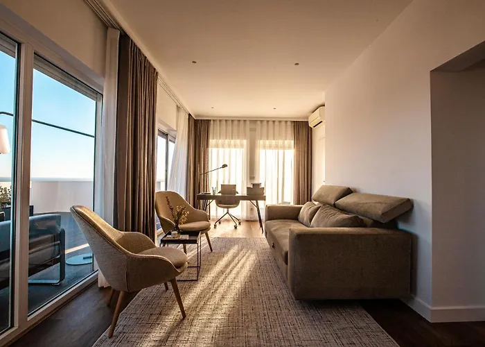 Equador Penthouse By Olala Homes *