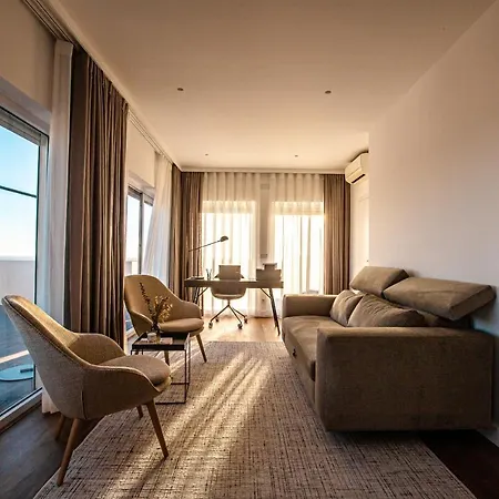 Equador Penthouse By Olala Homes *